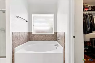 5812 Butterfly Ct, Temple, TX 76502 - Photo 18