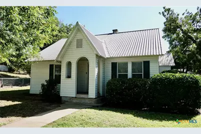 1108 Reilley, Goldthwaite, TX 76844 - Photo 2