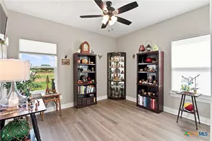 297 Whitetail Ln, Victoria, TX 77905 - Photo 42