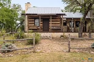 401 Clear Creek Ln, Fredericksburg, TX 78624 - Photo 36