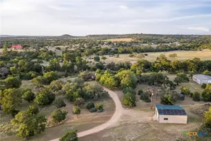401 Clear Creek Ln, Fredericksburg, TX 78624 - Photo 42