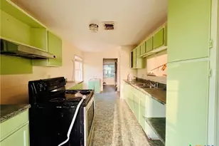 2232 W Monroe Ave, Port O'Connor, TX 77982 - Photo 6