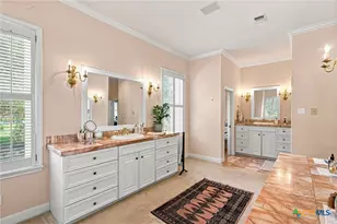204 Creekridge Dr, Victoria, TX 77904 - Photo 32