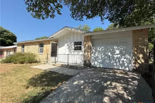 1208 S 19th St, Copperas Cove, TX 76522 - Photo 4