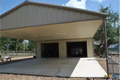 17377 Hwy 87, Nursery, TX 77976 - Photo 40