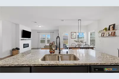 541 Blue Stem Road, New Braunfels, TX 78130 - Photo 8