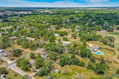 801 Josephine Street, Yoakum, TX 77995 - Photo 30