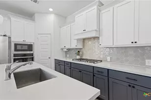 268 Bodensee Pl, New Braunfels, TX 78130 - Photo 10