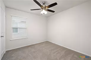 2850 Brogan Creek, New Braunfels, TX 78130 - Photo 18