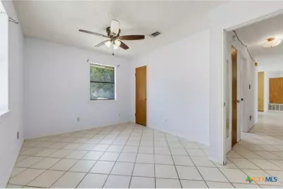 3322 County Road 1020, Lampasas, TX 76550 - Photo 20