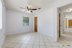 3322 County Rd 1020, Lampasas, TX 76550 - Photo 20