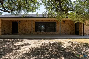 3322 County Rd 1020, Lampasas, TX 76550 - Photo 8