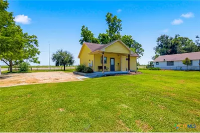 7214 & 7216 State Highway 185, Victoria, TX 77905 - Photo 38