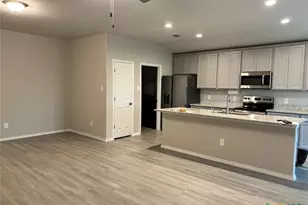 3208 Ridge Rover, Seguin, TX 78155 - Photo 4
