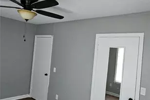 501 N Austin Ave, Cameron, TX 76520 - Photo 4