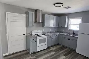 501 N Austin Ave, Cameron, TX 76520 - Photo 6