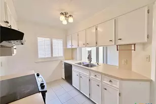 113 Rattan Dr, Victoria, TX 77901 - Photo 16
