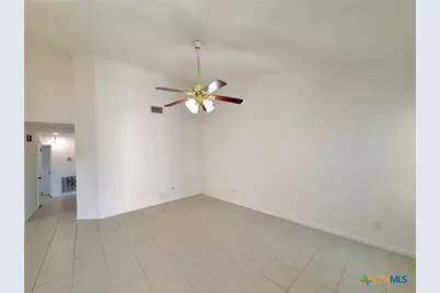 113 Rattan Drive, Victoria, TX 77901 - Photo 8