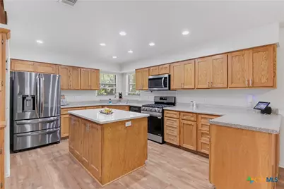 1223 Old Homestead, Seguin, TX 78155 - Photo 28