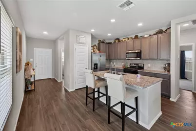 621 Kulpa Cross, Seguin, TX 78155 - Photo 30