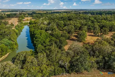 856 Whitley Road, Yoakum, TX 77995 - Photo 16