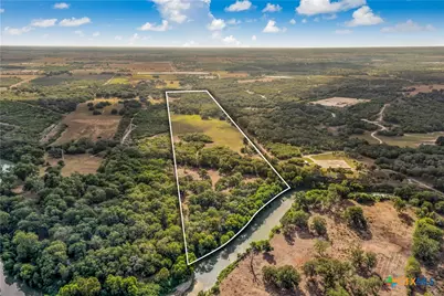 856 Whitley Road, Yoakum, TX 77995 - Photo 2