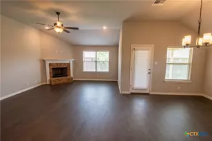 900 Clanton Cove, Killeen, TX 76542 - Photo 2