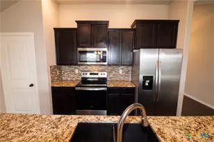 900 Clanton Cove, Killeen, TX 76542 - Photo 4