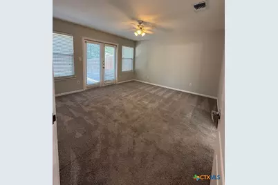 212 Dogwood Drive, New Braunfels, TX 78130 - Photo 10