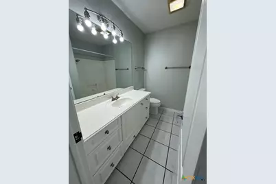 212 Dogwood Drive, New Braunfels, TX 78130 - Photo 16