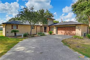 145 Rio Grande Dr, Seguin, TX 78155 - Photo 2
