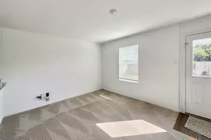 609 Soapstone Pass, San Marcos, TX 78656 - Photo 6