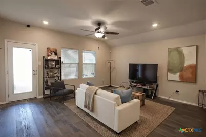 928 Adler Way, San Marcos, TX 78666 - Photo 6