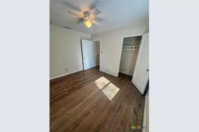 1312 E Mistletoe Avenue, Victoria, TX 77901 - Photo 12