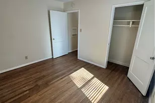 1312 E Mistletoe Ave, Victoria, TX 77901 - Photo 12