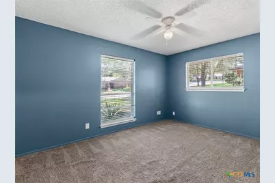 102 Mossridge, Universal City, TX 78148 - Photo 20