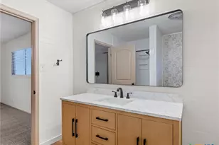 102 Mossridge, Universal City, TX 78148 - Photo 16