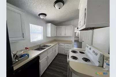 1405 Harris Hill Road, San Marcos, TX 78666 - Photo 2