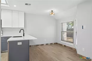 7302 Oswego Dr, San Antonio, TX 78250 - Photo 12