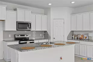 8618 Stonehollow Dr, Temple, TX 76502 - Photo 8