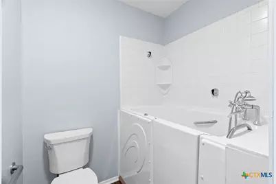 6002 Crown Way, San Antonio, TX 78239 - Photo 18