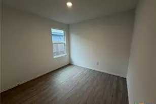 5938 Antonio Pl, Seguin, TX 78155 - Photo 10