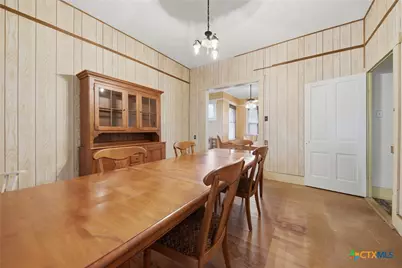 124 S Avenue I, Shiner, TX 77984 - Photo 6