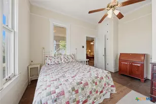 124 S Ave I, Shiner, TX 77984 - Photo 10
