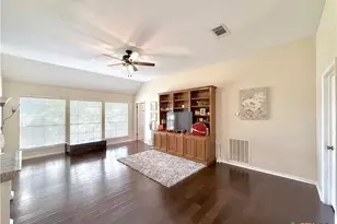 311 Charleston Dr, Victoria, TX 77904 - Photo 26