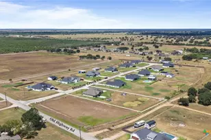 36 Mdw Crk Dr, Inez, TX 77968 - Photo 46
