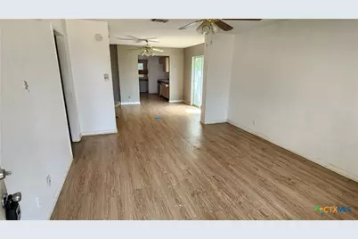 112 Goates Road, Troy, TX 76579 - Photo 2