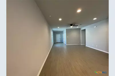 612 Barbary Coast Lane, Jarrell, TX 76537 - Photo 4