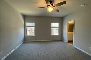 612 Barbary Coast Ln, Jarrell, TX 76537 - Photo 10