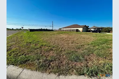 101 Alydar Drive, Victoria, TX 77901 - Photo 2